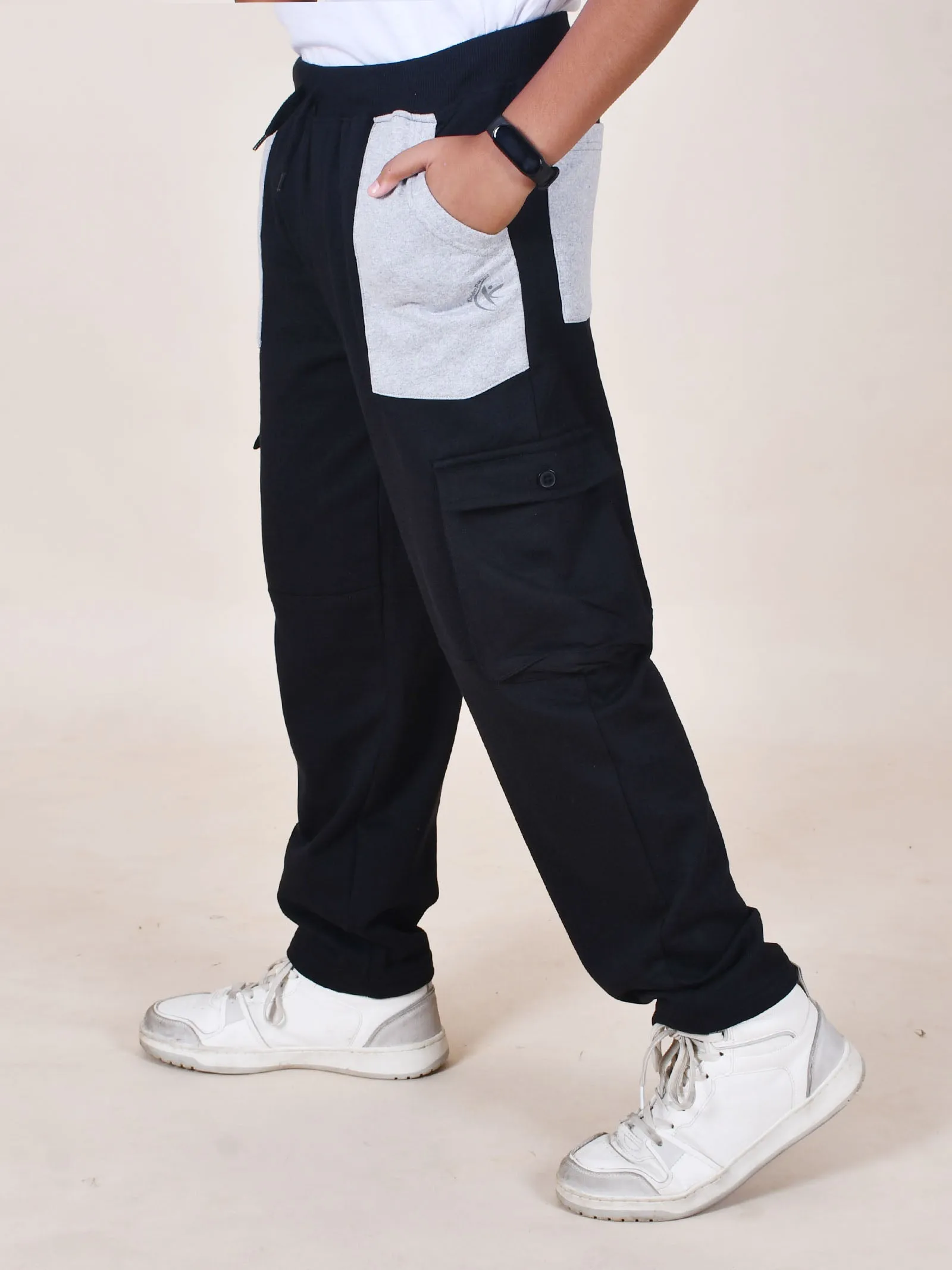 Boys Fleece Pocket Detailed Cargo Track Pants