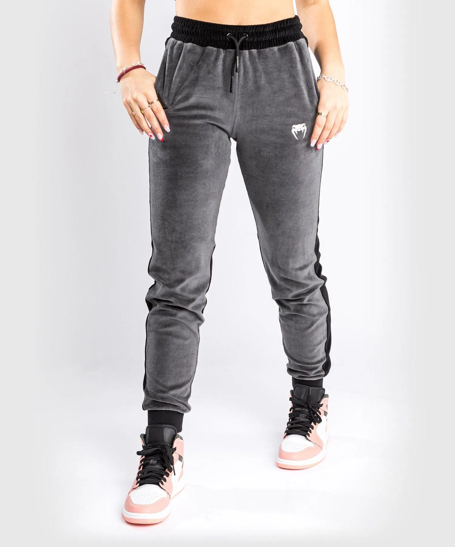 Venum Camoline 2.0 Velvet Joggers - For Women - Grey/Black