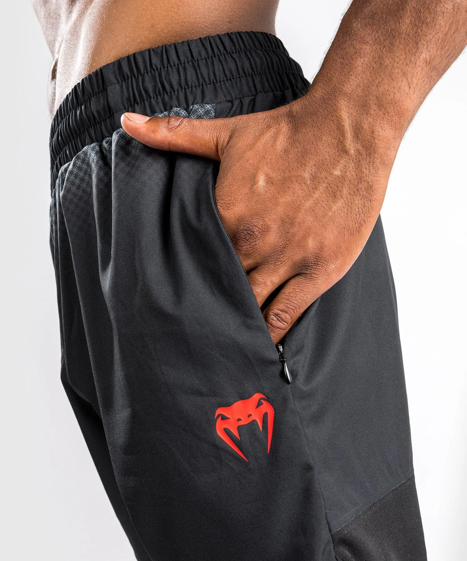 Venum Okinawa 3.0 Training Shorts - Black/Red